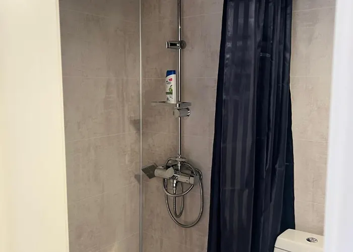 Trolltun, Frystevegen 4 3*