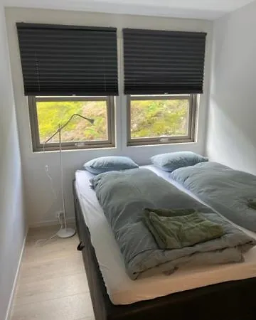 Trolltun, Frystevegen 4 Penzion Ulvik