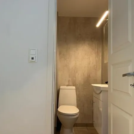 Trolltun, Frystevegen 4 3*