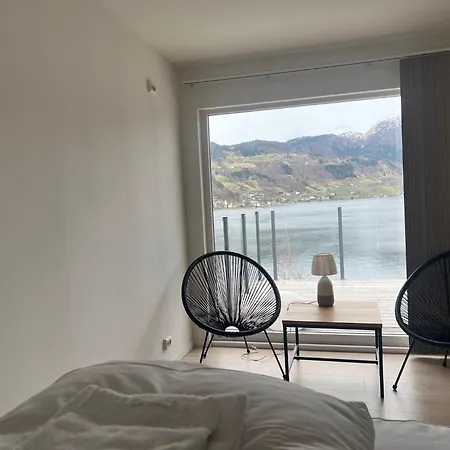 Trolltun, Frystevegen 4 Penzion