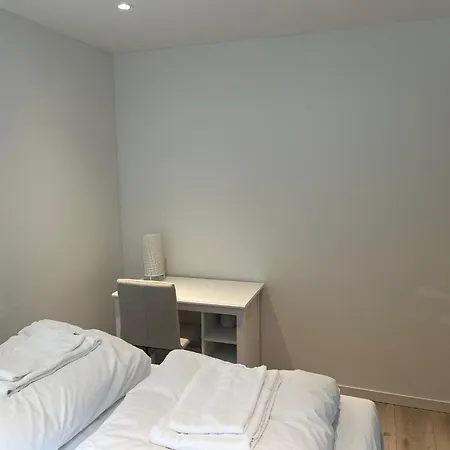 Trolltun, Frystevegen 4 Penzion