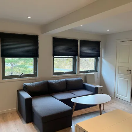 Trolltun, Frystevegen 4 Penzion Ulvik