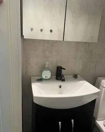 Trolltun, Frystevegen 4 3*