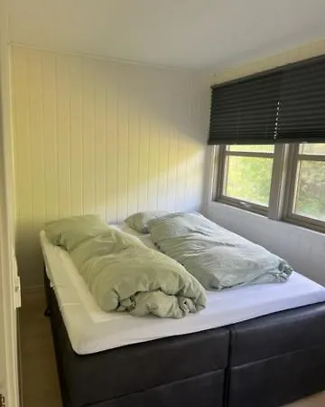 Trolltun, Frystevegen 4 Penzion Ulvik